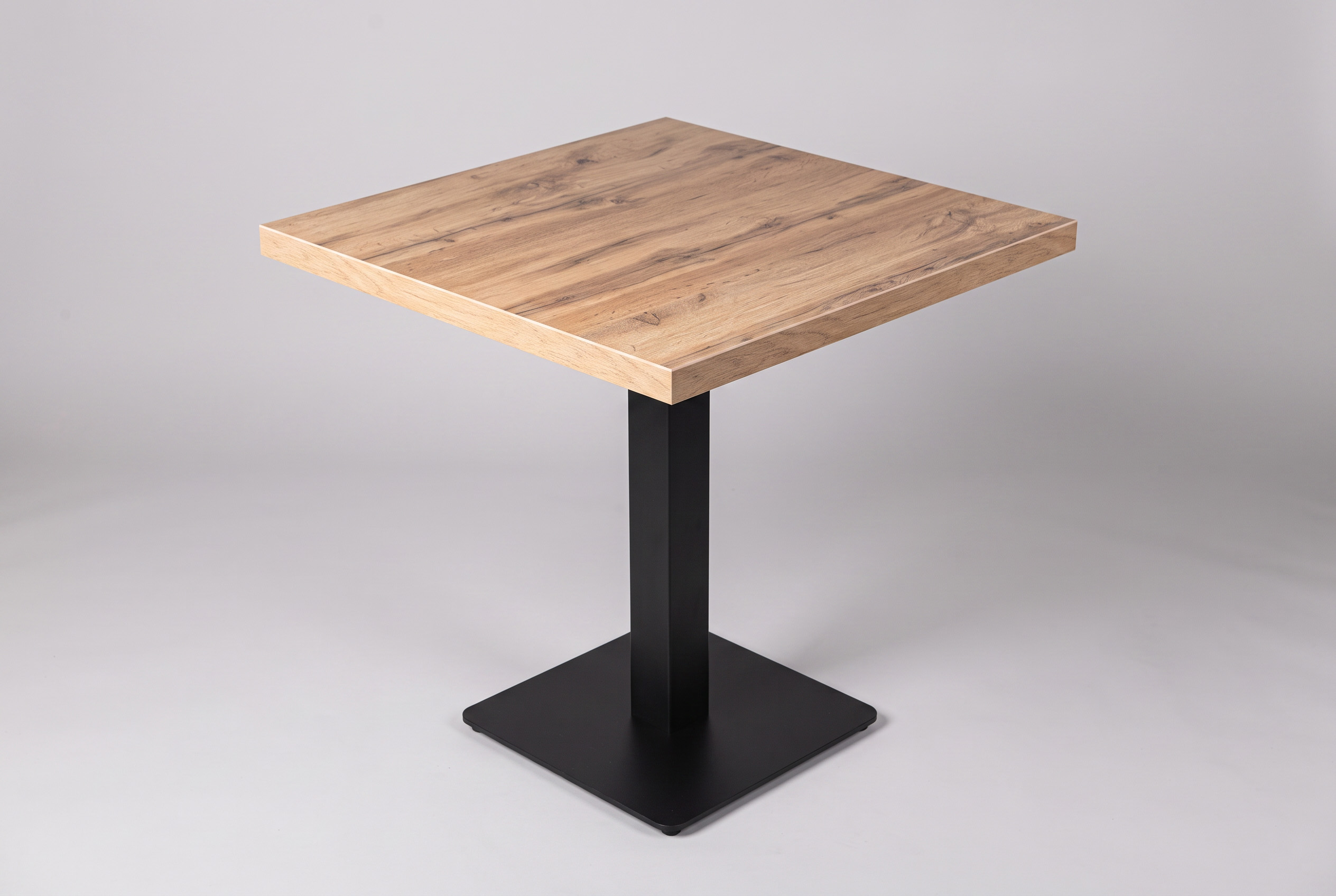 Stolik restauracyjny bistro 50x50cm Andora dębowy stolik gościnny noga czarna